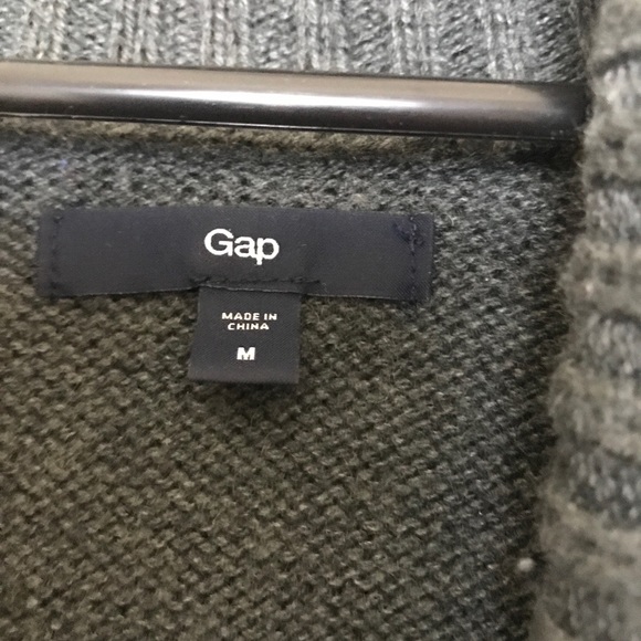 Gap Gray Sweater - Picture 3 of 3